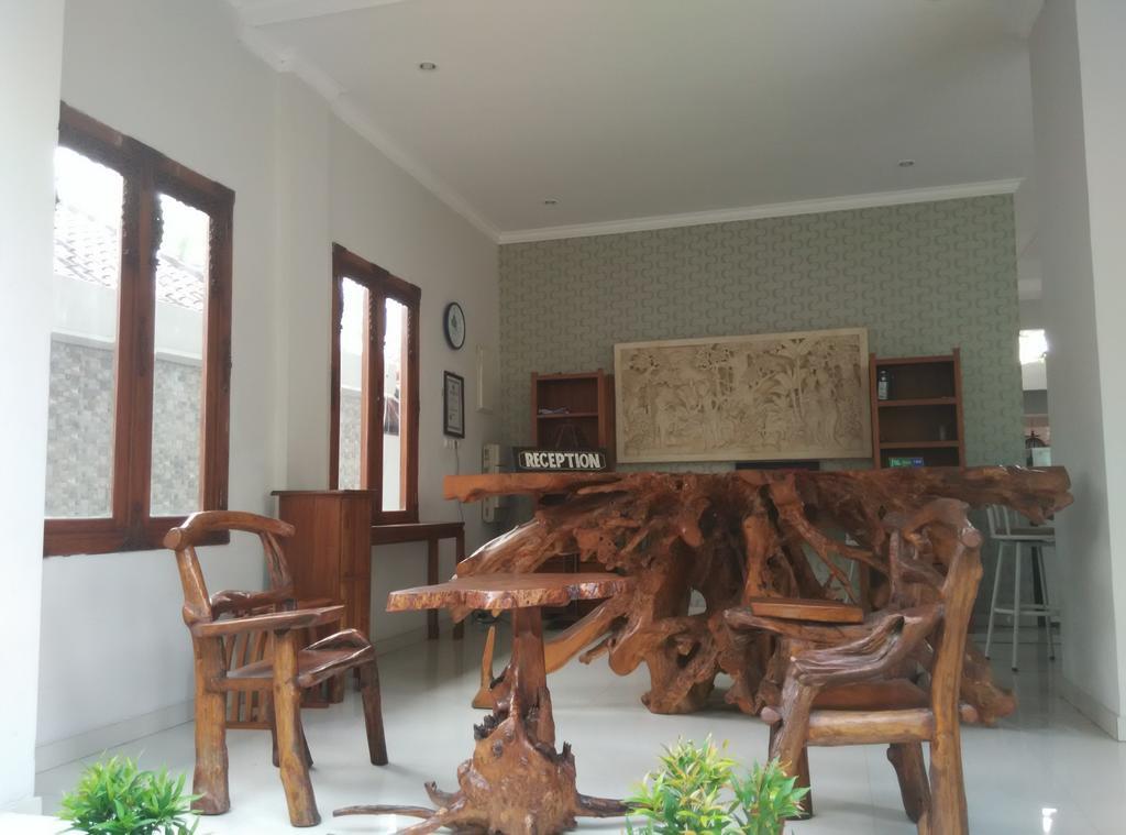 Wahyu Dana Hotel Buleleng  Екстер'єр фото