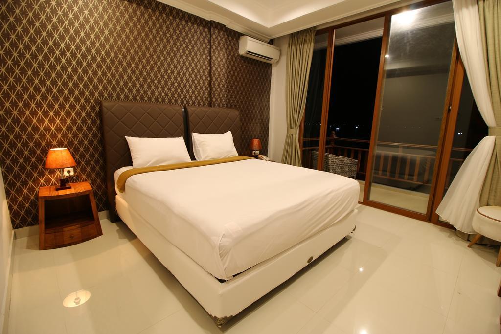 Wahyu Dana Hotel Buleleng  Екстер'єр фото