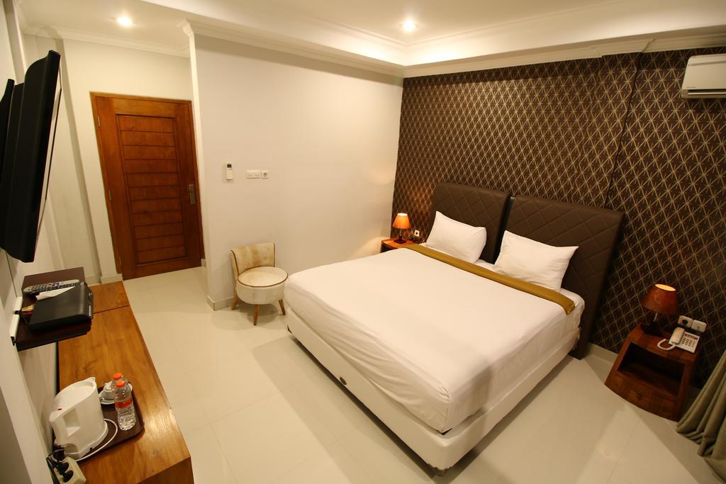 Wahyu Dana Hotel Buleleng  Екстер'єр фото